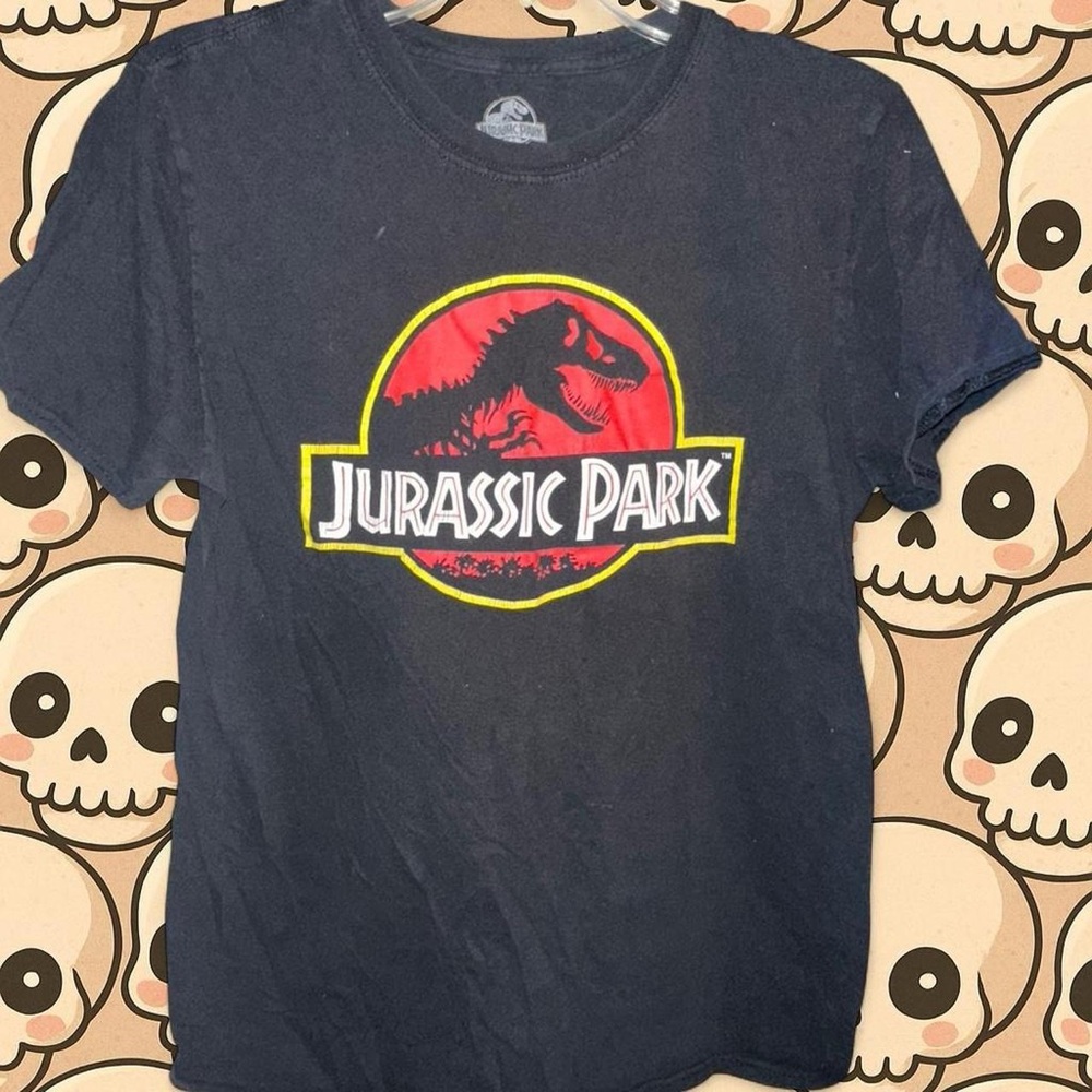 Jurassic Park Women's Black and Red Tee